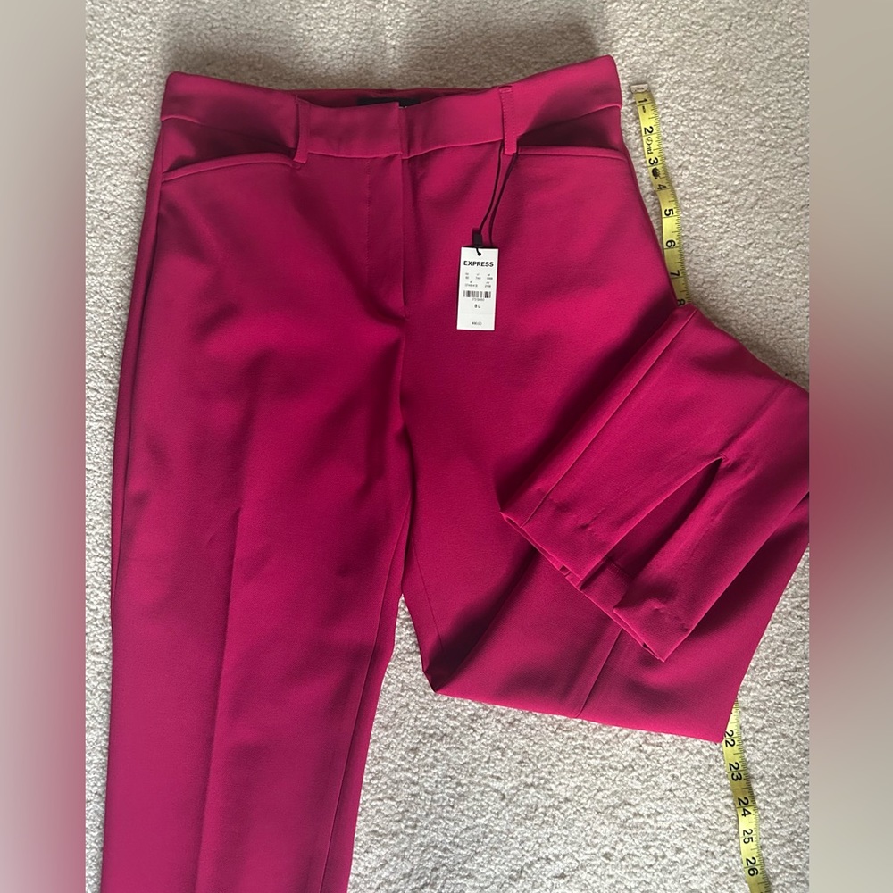 Express Columnist Pant in Raspberry (8L) - Picture 4 of 6